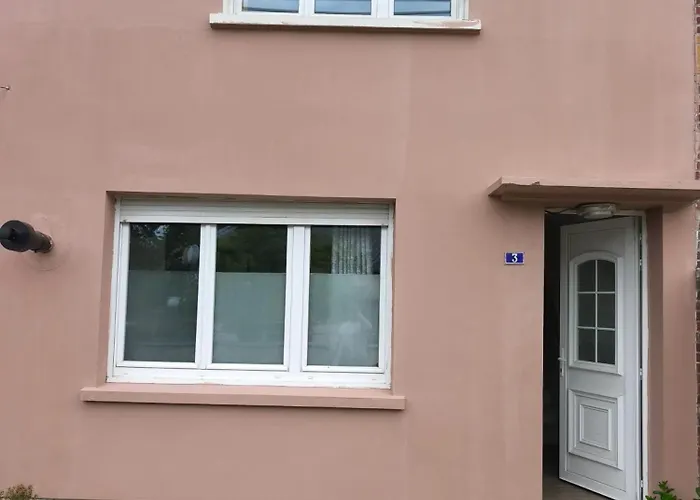 Appartement Confortable A Eppeville De 70 M² Apartman